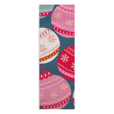 Daily Regina Designs Retro Christmas Baubles Colorful Yoga Towel