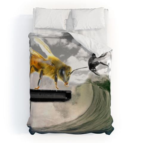 Deb Haugen Bee a surfer Duvet Cover