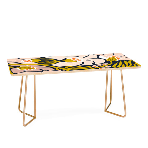 DESIGN d´annick Backyard flower modern floral Coffee Table