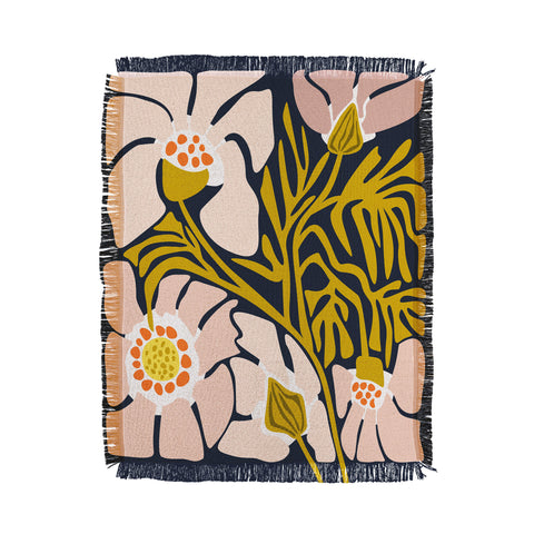 DESIGN d´annick Backyard flower modern floral Throw Blanket