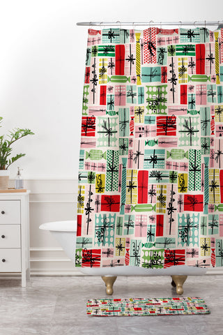 DESIGN dannick Favorite gift wrapped Shower Curtain And Mat