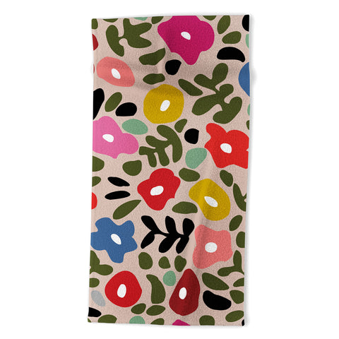 DESIGN dannick Flower meadow in muted colours Beach Towel
