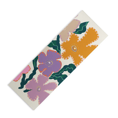 DESIGN dannick Large Pink Retro Flowers Yoga Mat