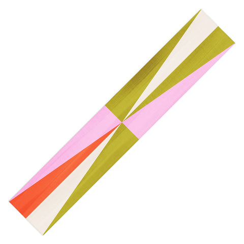 Dominique Vari Words Mid Mod Diamond Pattern 1 Table Runner