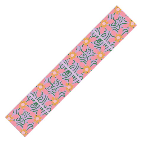 DorcasCreates Psychedelic Daisies Table Runner