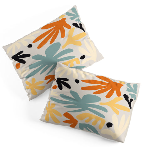 DorisciciArt Botanic market beige Pillow Shams