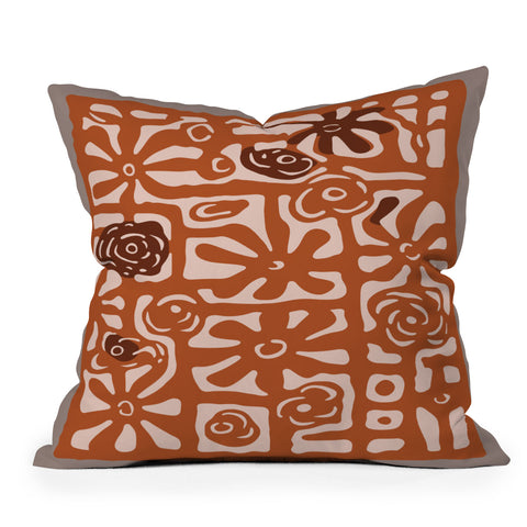 DorisciciArt Rose maze Outdoor Throw Pillow