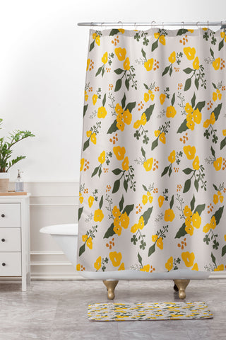 DreamPrintDesigns Flower Market Yellow Flowers Shower Curtain And Mat
