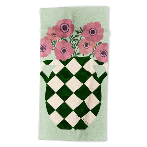 El buen limon Anemones and vase Beach Towel