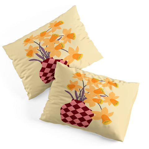El buen limon Daffodils and vase Pillow Shams