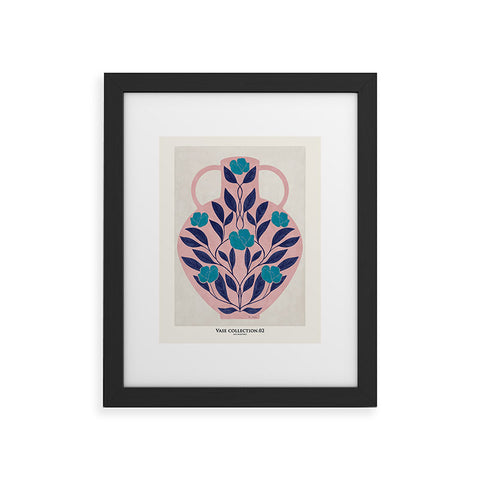 El buen limon Vase with blue roses Framed Art Print