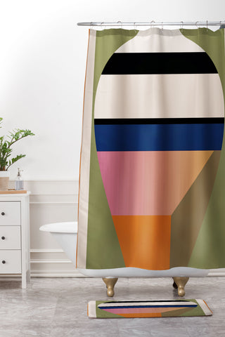 Gaite Geometric Abstract Vase 3 Shower Curtain And Mat