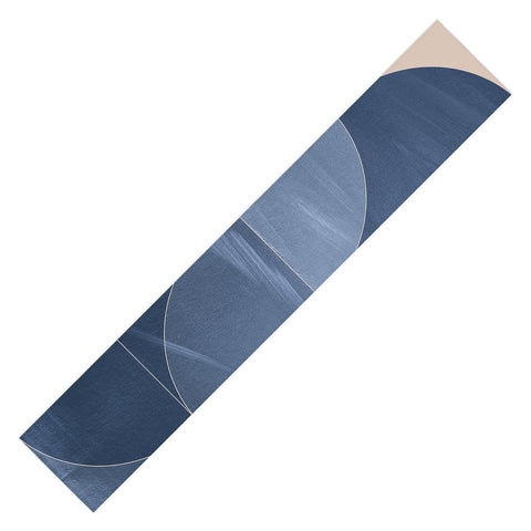 Gaite Minimal Geometric Shapes 218 Table Runner