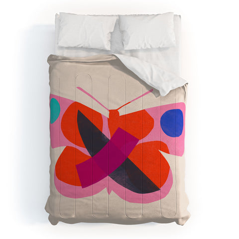 Garima Dhawan flight 4 Comforter