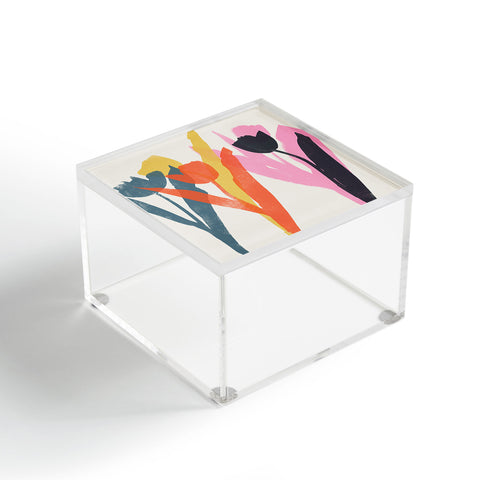 Garima Dhawan tulips 2g Acrylic Box