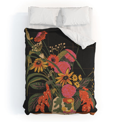 Gigi Rosado Autumnal bouquet Comforter