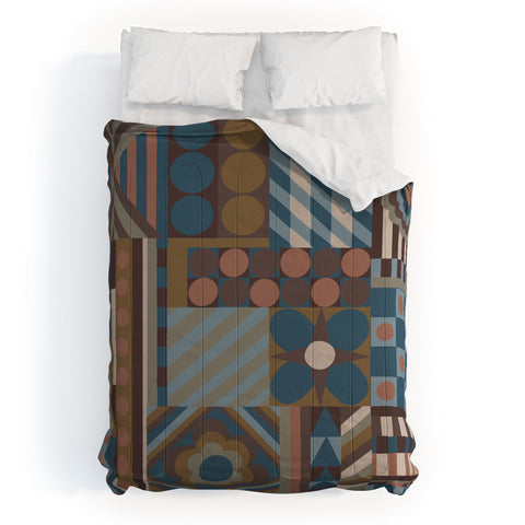 Gigi Rosado Composition 3 Comforter