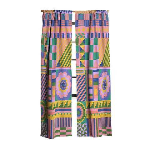 Gigi Rosado Composition Blackout Non Repeat