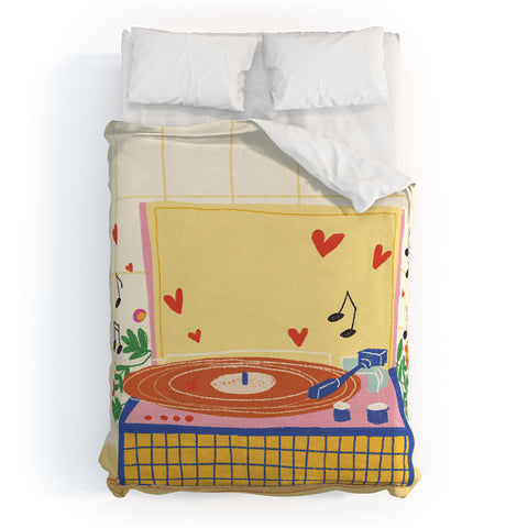 Gigi Rosado Vinyl love Duvet Cover