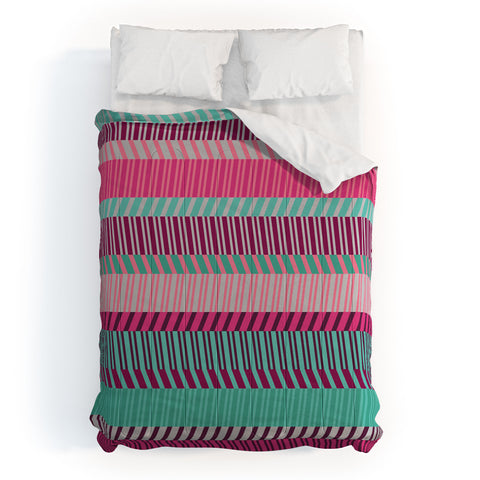 Gneural Zig Zag Beach Couch Horizontal Comforter