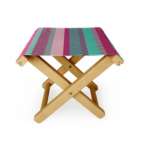 Gneural Zig Zag Beach Couch Horizontal Folding Stool