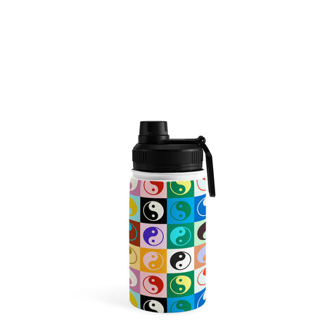 gnomeapple Checkered Yin Yang Pattern Water Bottle