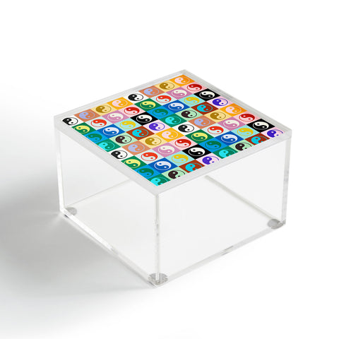 gnomeapple Checkered Yin Yang Pattern Acrylic Box