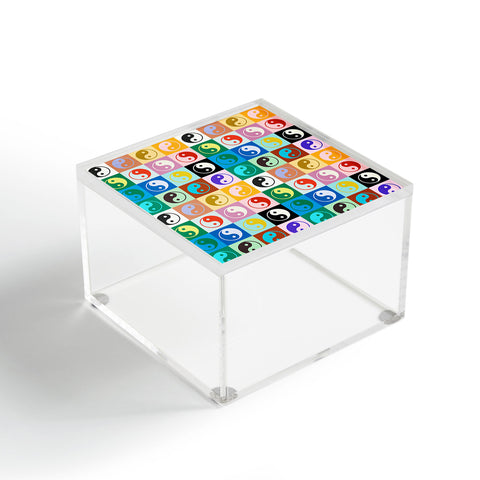 gnomeapple Checkered Yin Yang Pattern Acrylic Box