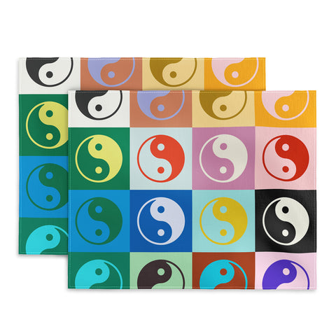 gnomeapple Checkered Yin Yang Pattern Placemat