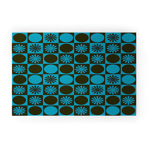 gnomeapple Retro Checkered Pattern Muted Welcome Mat