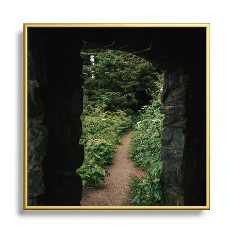 Hannah Kemp Just through there Square Metal Framed Art Print