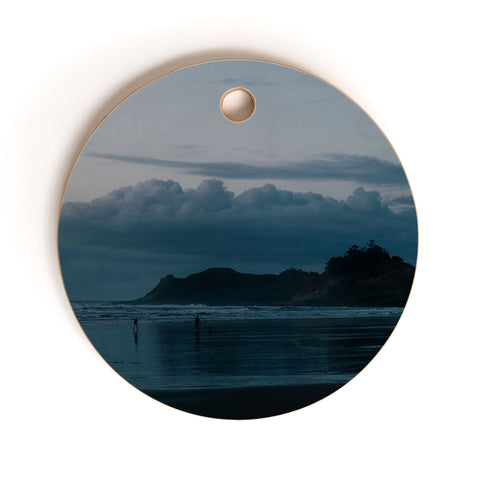 Hannah Kemp Oregon Coast Blues Cutting Board Round