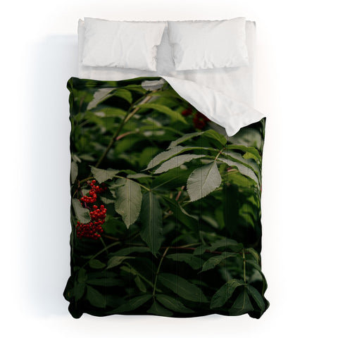 Hannah Kemp Red Elderberry Comforter