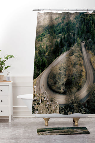 Hannah Kemp Rowena Crest Shower Curtain And Mat