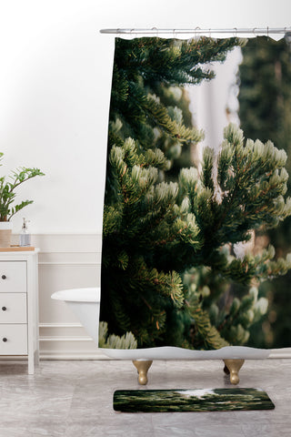 Hannah Kemp Small Details Shower Curtain And Mat