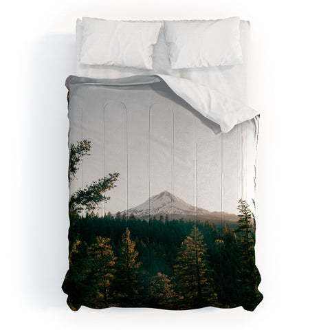 Hannah Kemp The Great Outdoors Comforter