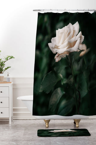 Hannah Kemp White Rose Shower Curtain And Mat