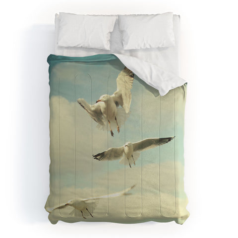 Happee Monkee Seagulls Comforter