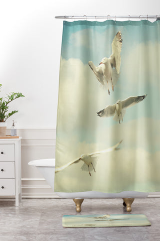 Happee Monkee Seagulls Shower Curtain And Mat