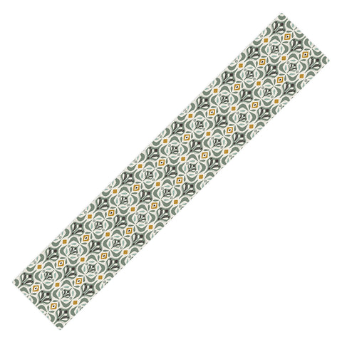 Heather Dutton Eastlyn Ivory Green Table Runner