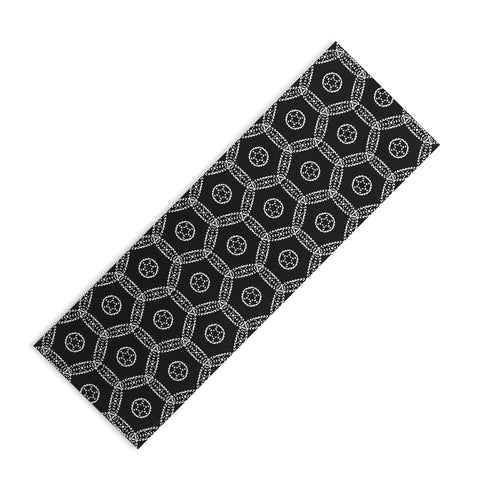 Heather Dutton Madina Black Yoga Mat