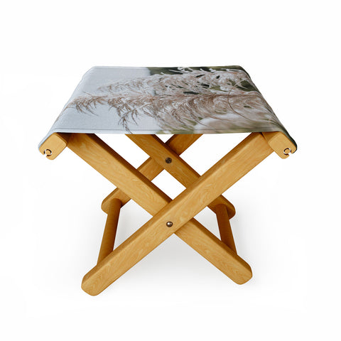 Hello Twiggs White Breeze II Folding Stool