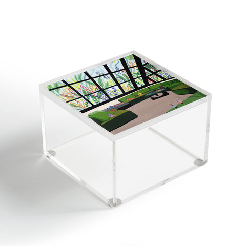 Helo Birdie Atrium Acrylic Box