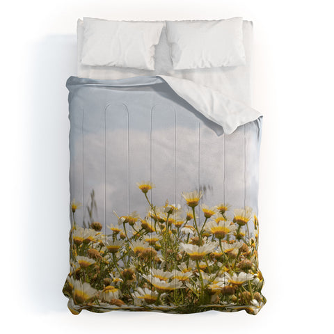 Henrike Schenk - Travel Photography Garden of Daisy Flowers Comforter