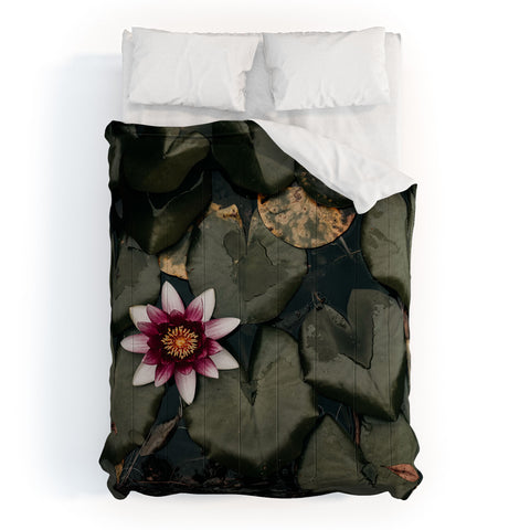 Ingrid Beddoes Lily Pond Comforter