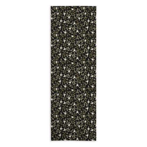 Iveta Abolina Blooming Vines Black Yoga Towel