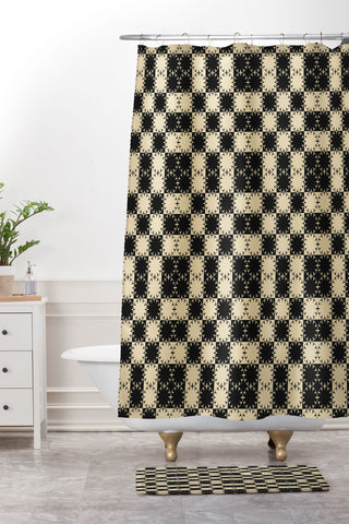 Jen Du Black and Beige Retro Shower Curtain And Mat