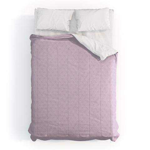 Lathe & Quill Dotted Scallop Wisteria Comforter