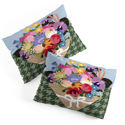 Laura Fedorowicz Houndstooth Bouquet Pillow Shams