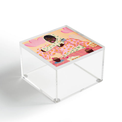 Leeya Makes Noise Sweet and Elegant Acrylic Box